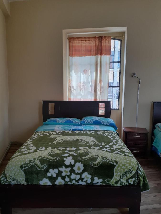 Hostal Mediodia 基多 外观 照片