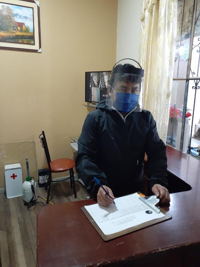 Hostal Mediodia 基多 外观 照片