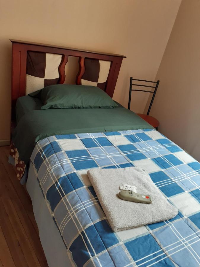 Hostal Mediodia 基多 外观 照片